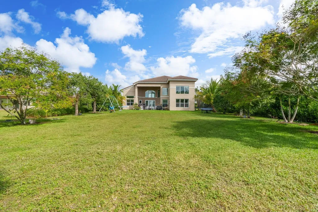 7797 Maywood Crest Drive West Palm Beach FL 33412