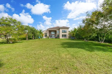 7797 Maywood Crest Drive West Palm Beach FL 33412