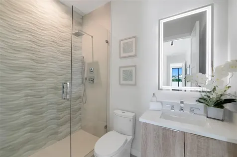 1813 N Fort Lauderdale Beach Boulevard Fort Lauderdale FL 33305