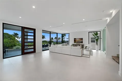 1813 N Fort Lauderdale Beach Boulevard Fort Lauderdale FL 33305