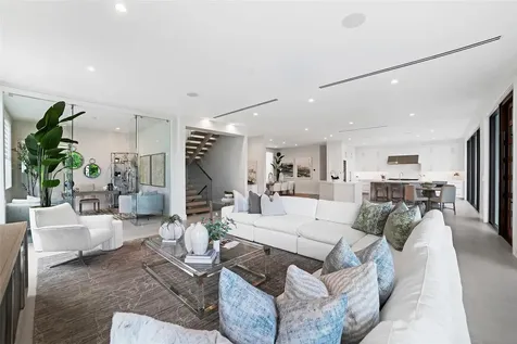 1813 N Fort Lauderdale Beach Boulevard Fort Lauderdale FL 33305