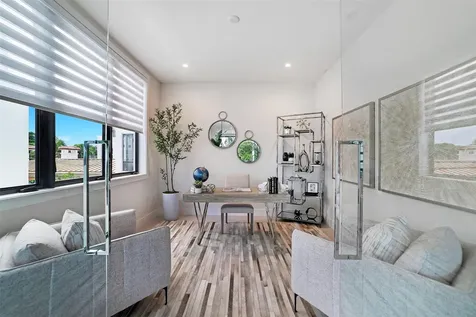 1813 N Fort Lauderdale Beach Boulevard Fort Lauderdale FL 33305