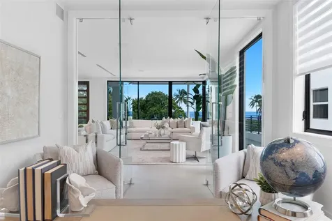 1813 N Fort Lauderdale Beach Boulevard Fort Lauderdale FL 33305