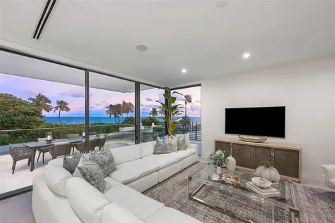 1813 N Fort Lauderdale Beach Boulevard Fort Lauderdale FL 33305