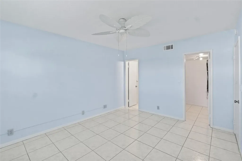 2050 NE 39th Street Pompano Beach FL 33064