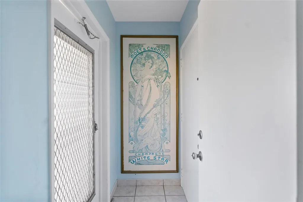 2050 NE 39th Street Pompano Beach FL 33064