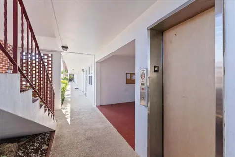 2050 NE 39th Street Pompano Beach FL 33064