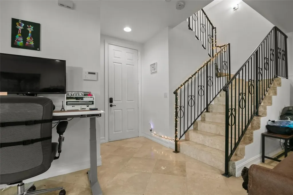 732 NE 15th Avenue Fort Lauderdale FL 33304