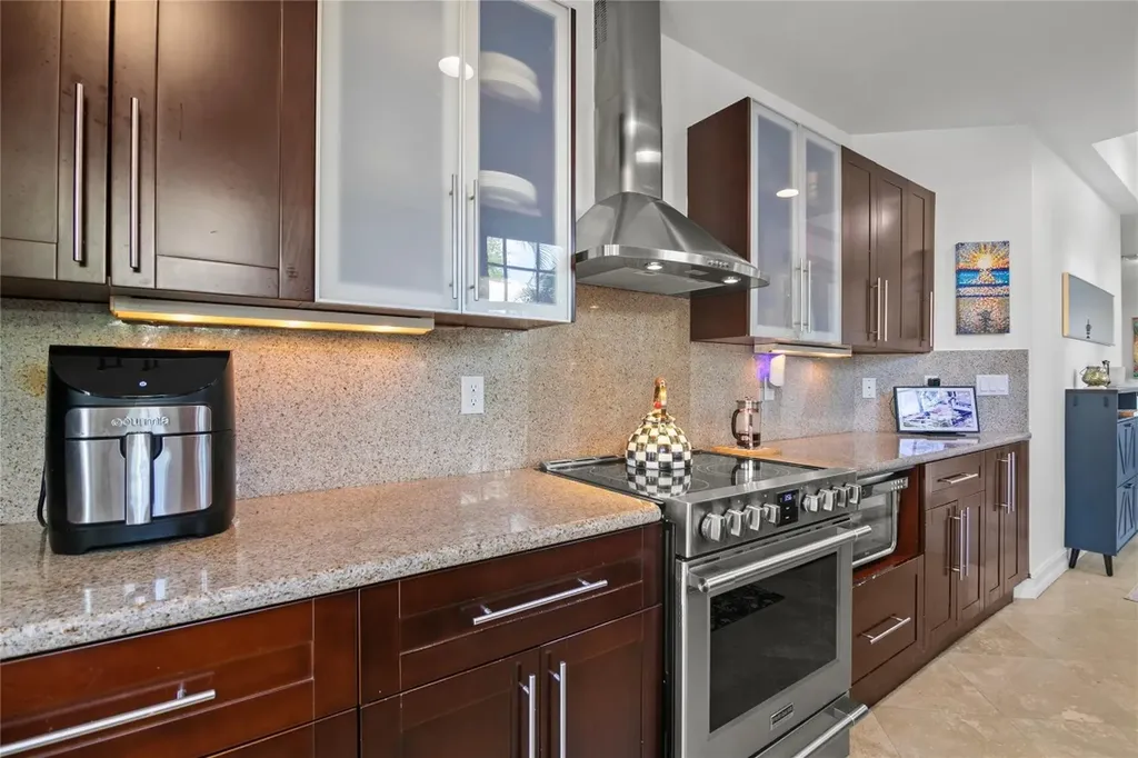732 NE 15th Avenue Fort Lauderdale FL 33304