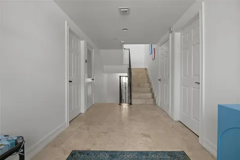 732 NE 15th Avenue Fort Lauderdale FL 33304