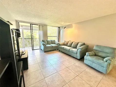 6701 N University Drive Tamarac FL 33321