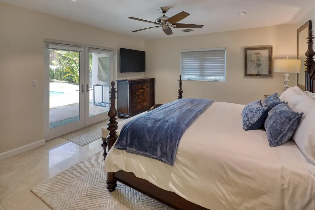 2201 SE 20th Street Fort Lauderdale FL 33316