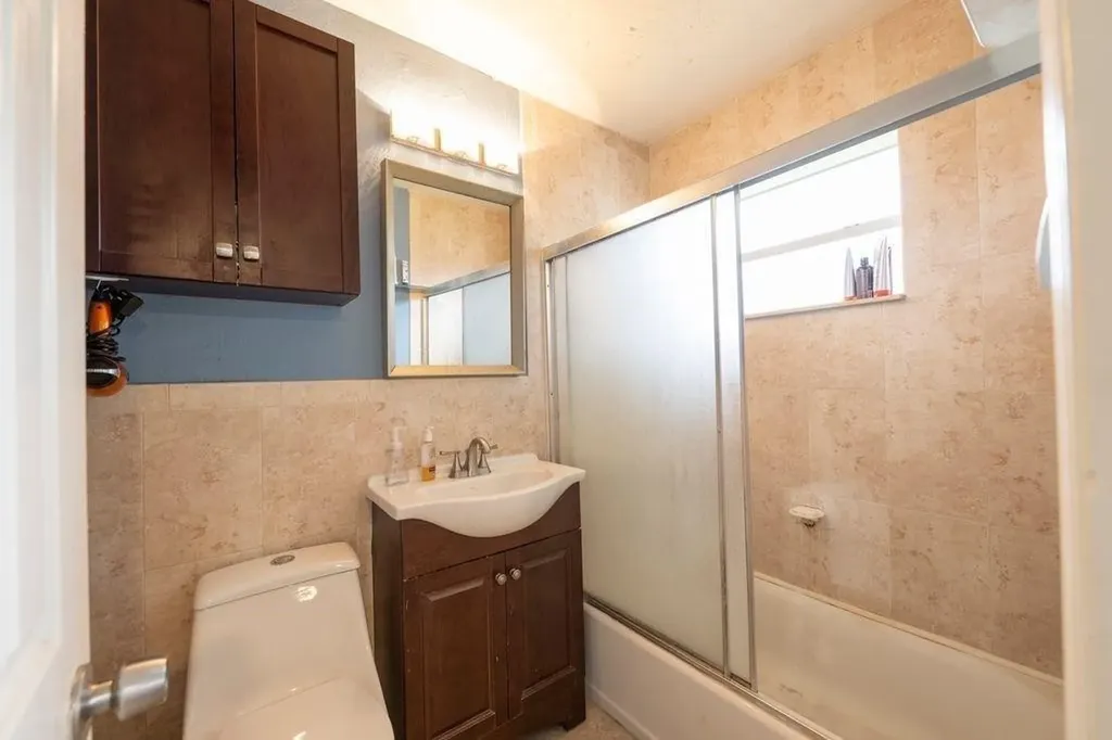 2713 NE 33rd Avenue Fort Lauderdale FL 33308