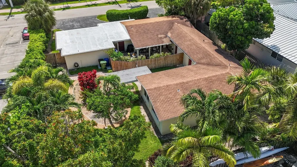 2713 NE 33rd Avenue Fort Lauderdale FL 33308
