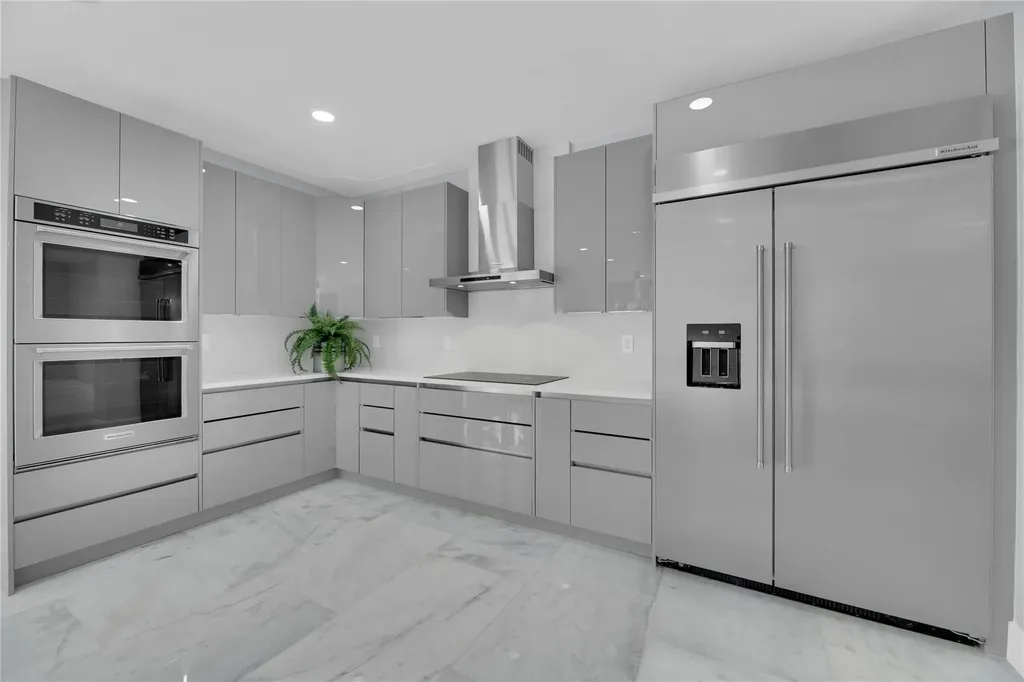 2520 Laguna Terrace Fort Lauderdale FL 33316