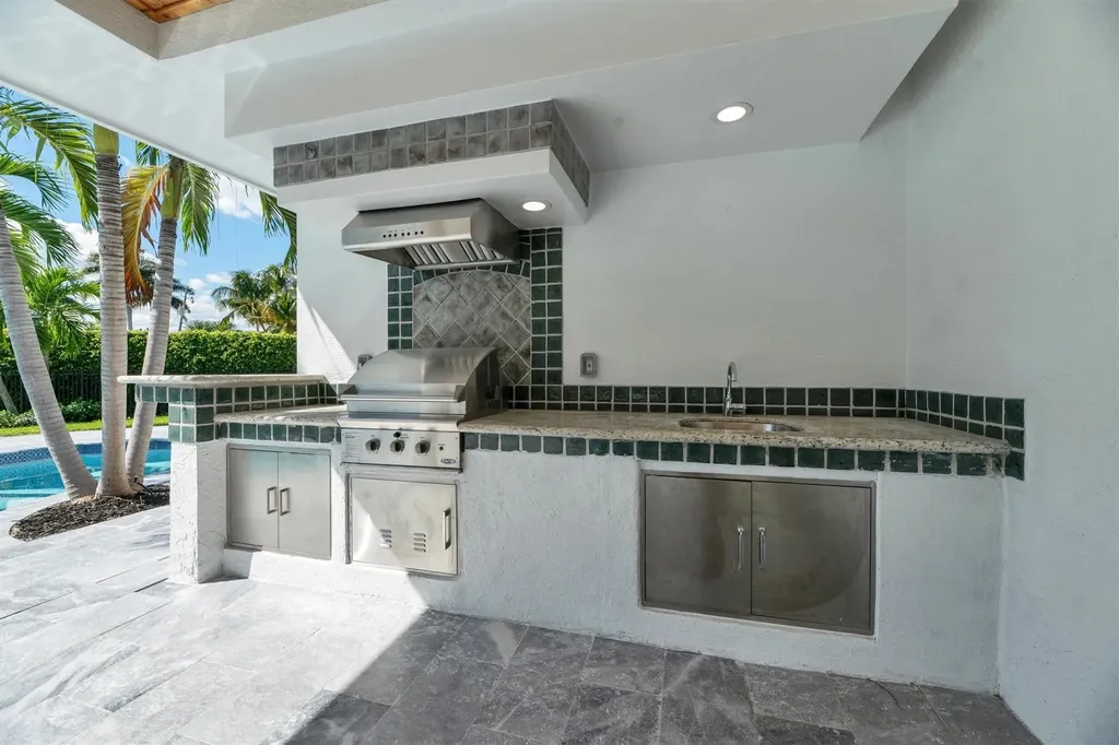 2520 Laguna Terrace Fort Lauderdale FL 33316