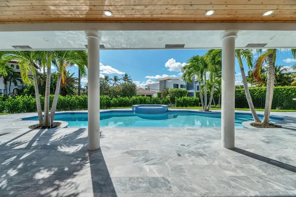 2520 Laguna Terrace Fort Lauderdale FL 33316