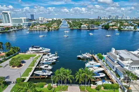 2520 Laguna Terrace Fort Lauderdale FL 33316