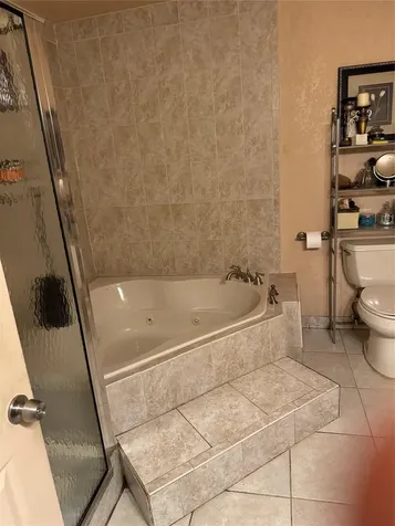 936 W Tropical Way Plantation FL 33317