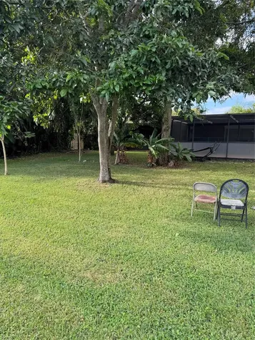 936 W Tropical Way Plantation FL 33317