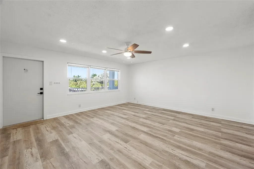 2840 NE 14th Street Causeway Pompano Beach FL 33062