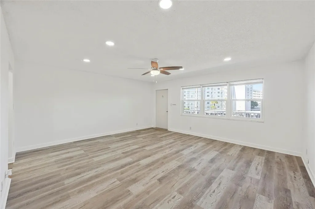 2840 NE 14th Street Causeway Pompano Beach FL 33062