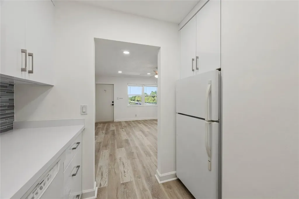 2840 NE 14th Street Causeway Pompano Beach FL 33062