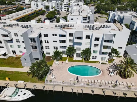 2840 NE 14th Street Causeway Pompano Beach FL 33062