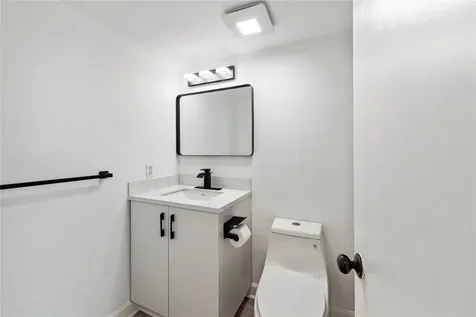 2840 NE 14th Street Causeway Pompano Beach FL 33062