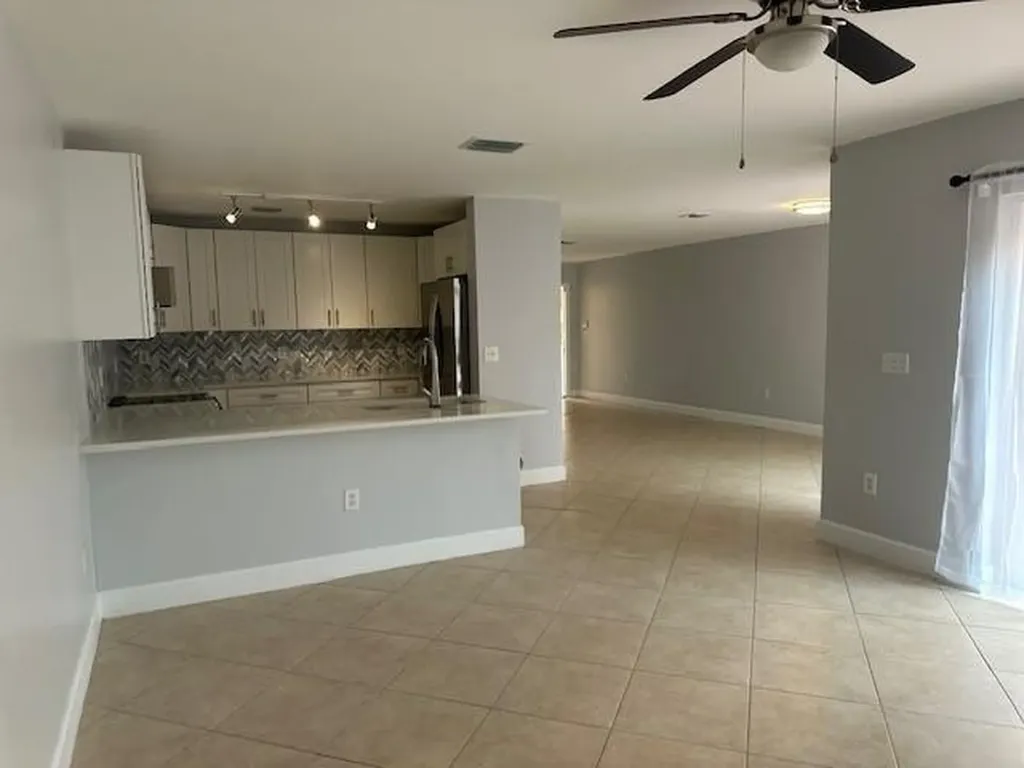 4151 Eastridge Circle Deerfield Beach FL 33064
