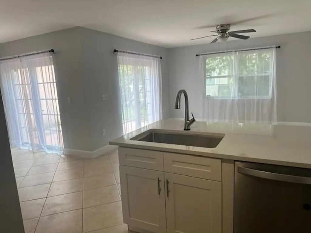 4151 Eastridge Circle Deerfield Beach FL 33064
