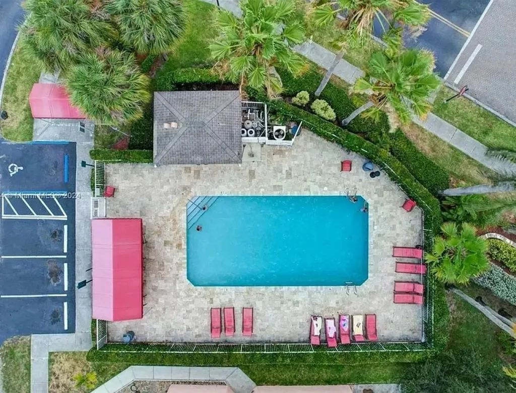 4151 Eastridge Circle Deerfield Beach FL 33064