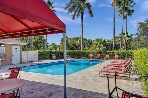 4151 Eastridge Circle Deerfield Beach FL 33064
