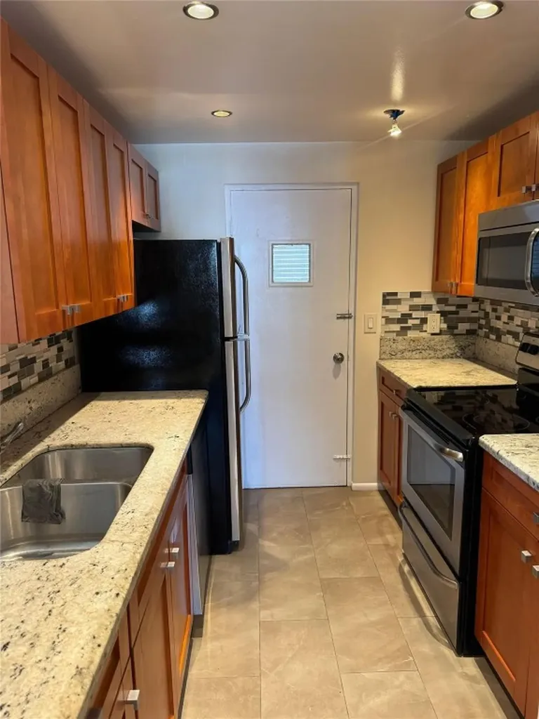 1407 NE 56th Street Fort Lauderdale FL 33334