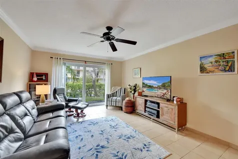 860 SE 6th Avenue Deerfield Beach FL 33441