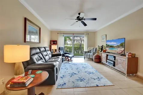 860 SE 6th Avenue Deerfield Beach FL 33441