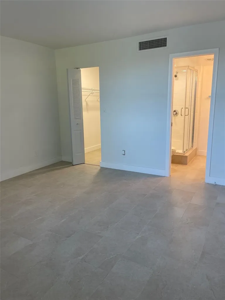 5890 NW 64th Avenue Fort Lauderdale FL 33319