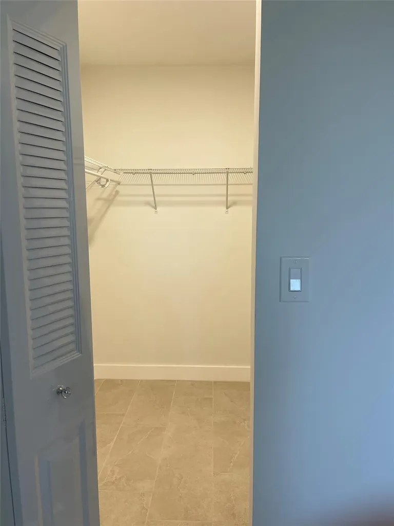 5890 NW 64th Avenue Fort Lauderdale FL 33319