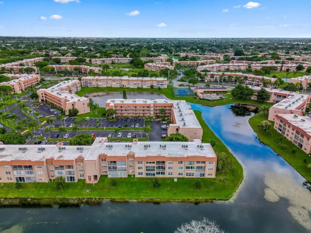 9660 Sunrise Lakes Boulevard Sunrise FL 33322