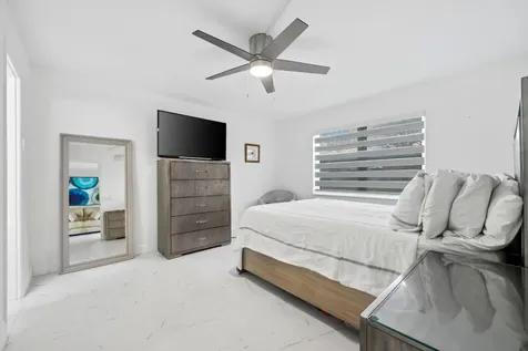 9660 Sunrise Lakes Boulevard Sunrise FL 33322