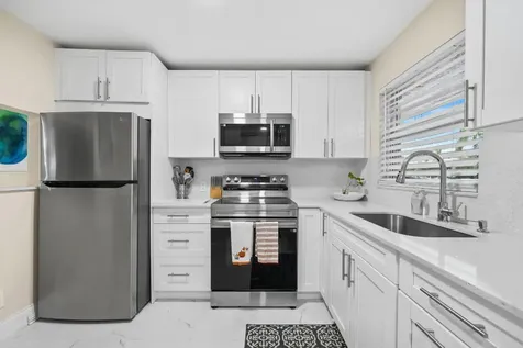 9660 Sunrise Lakes Boulevard Sunrise FL 33322