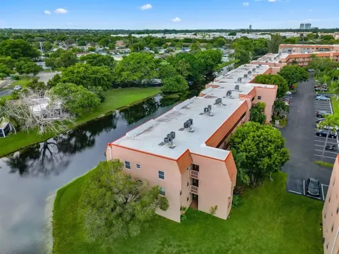 9660 Sunrise Lakes Boulevard Sunrise FL 33322