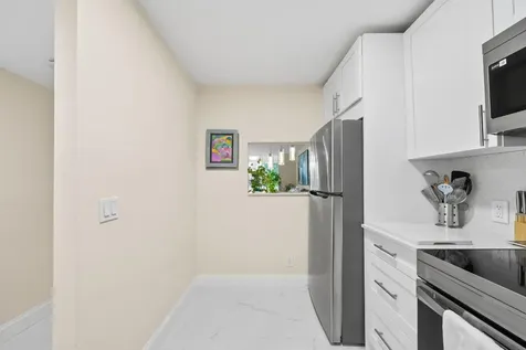 9660 Sunrise Lakes Boulevard Sunrise FL 33322