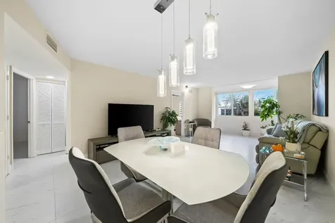 9660 Sunrise Lakes Boulevard Sunrise FL 33322