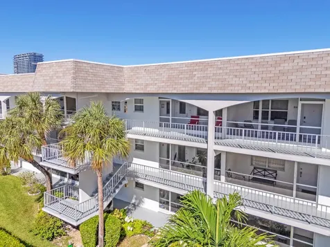 581 Blue Heron Drive Hallandale Beach FL 33009