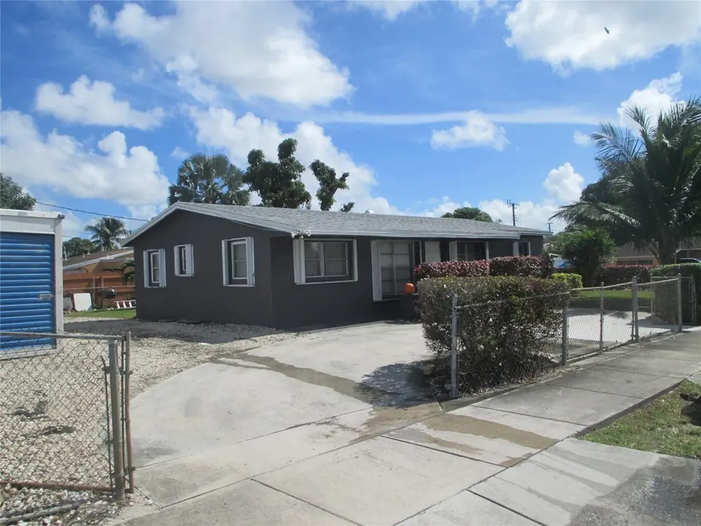 Lauderhill FL 33311