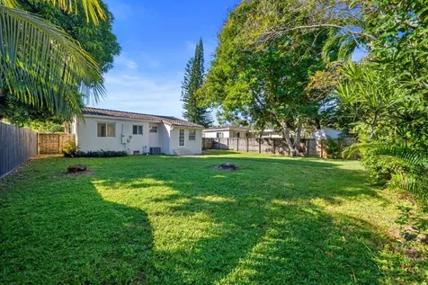 1535 Plunkett Street Hollywood FL 33020