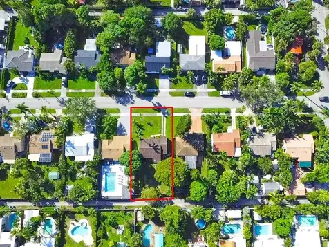 1535 Plunkett Street Hollywood FL 33020