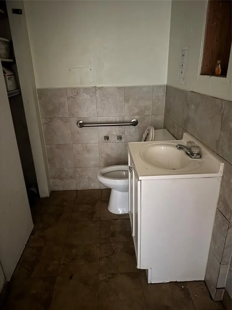 1527 NE 4th Avenue Fort Lauderdale FL 33304