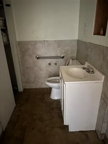 1527 NE 4th Avenue Fort Lauderdale FL 33304
